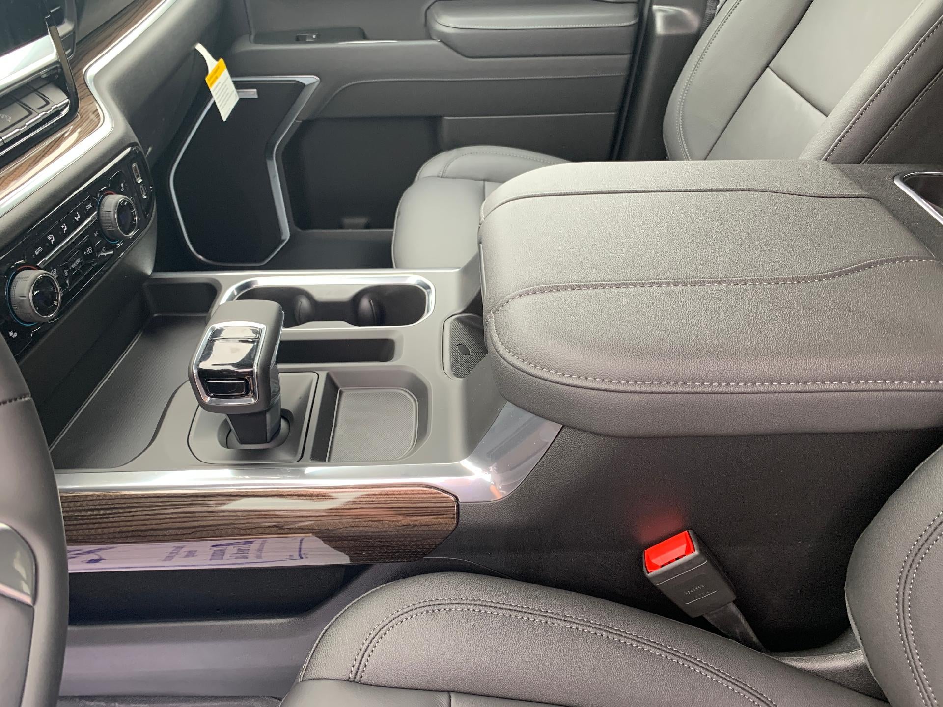 2026 Chevrolet Silverado 1500 RST Crew Cab 4x4 Z71