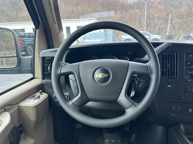 2025 Chevrolet Express Cargo 2500 2500 Regular Wheelbase Rear-Wheel Drive
