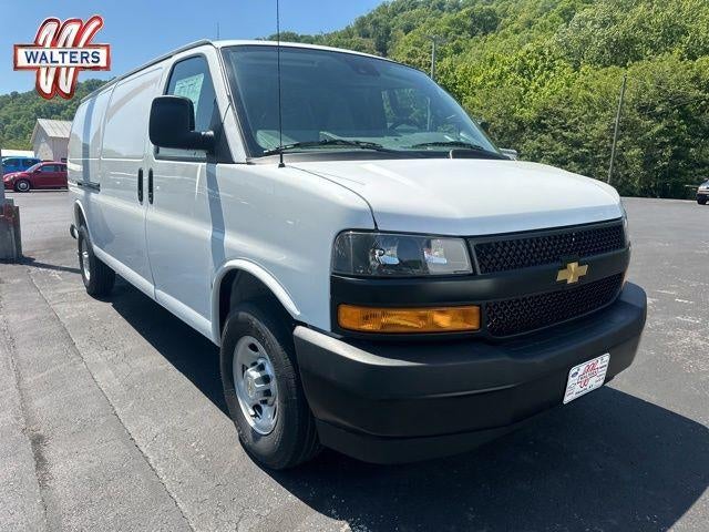 2026 Chevrolet Express 3500 Extended Work Van's photo