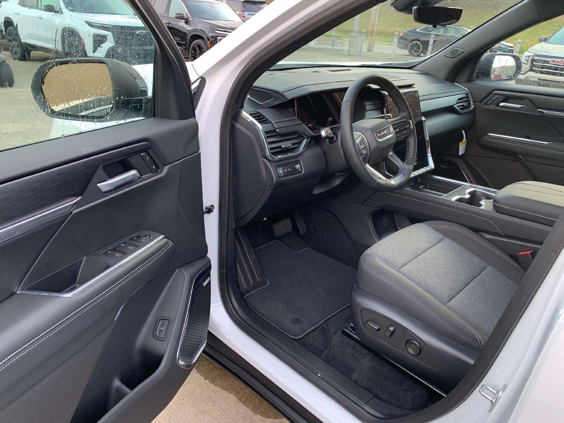 2026 GMC Acadia Elevation Edition