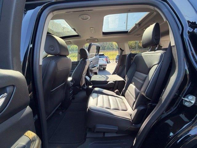 2017 GMC Acadia AWD Denali