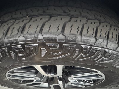 2024 GMC Yukon 4WD 4dr AT4