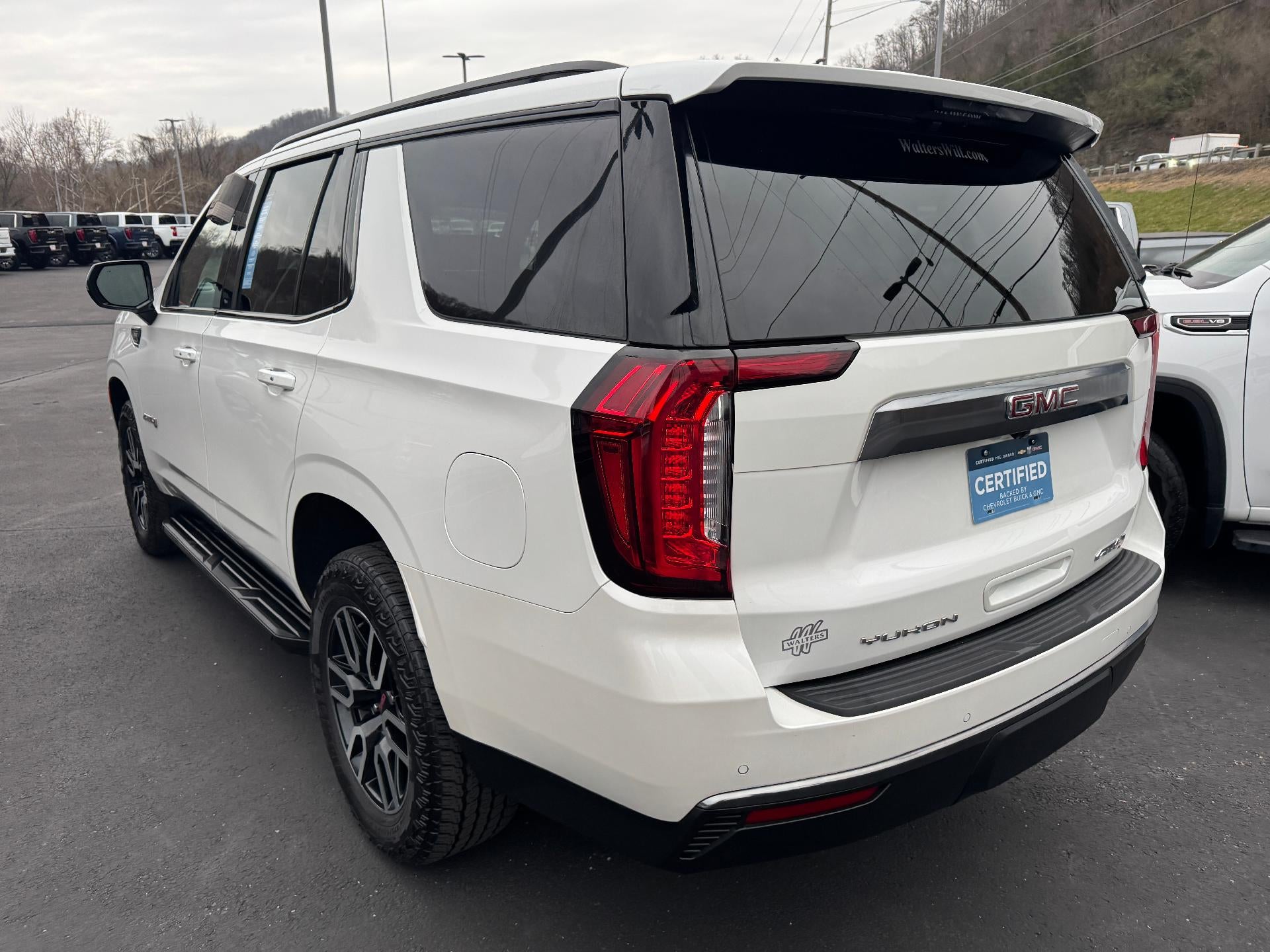 2024 GMC Yukon 4WD 4dr AT4