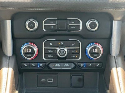 2023 GMC Yukon XL 4WD 4dr SLT