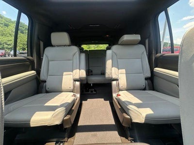 2023 GMC Yukon XL 4WD 4dr SLT