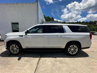 2023 GMC Yukon XL 4WD 4dr SLT