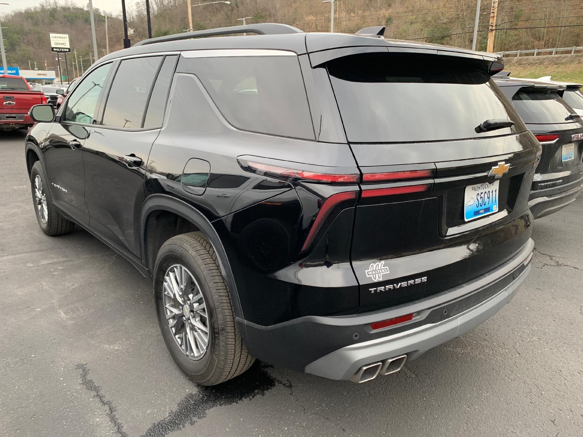 2025 Chevrolet Traverse LT w/1LT