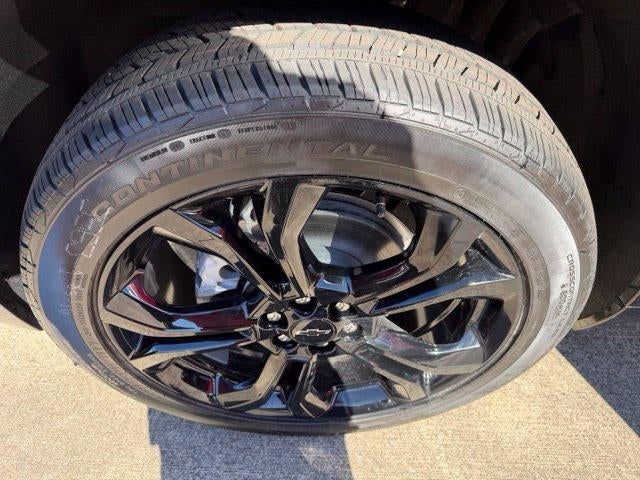 2027 Chevrolet Traverse RS - Photo 31