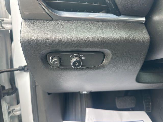 2023 Chevrolet Traverse AWD 1LT