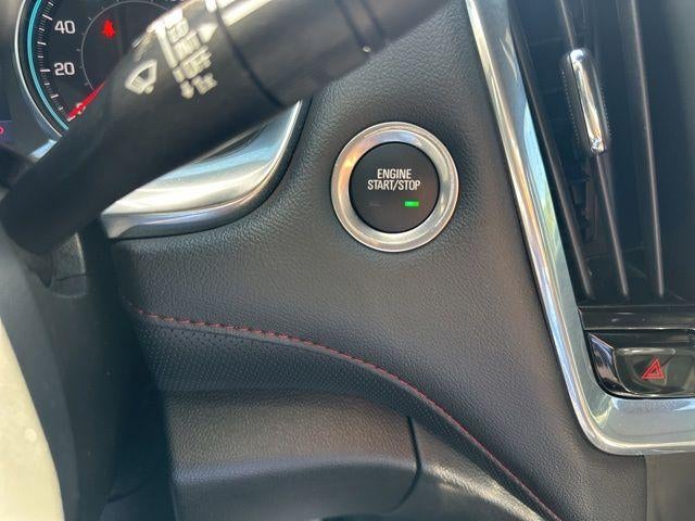 2022 Chevrolet Traverse AWD 2LT