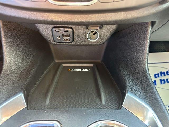 2022 Chevrolet Traverse AWD 2LT