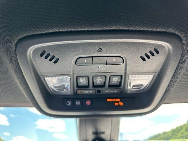 2022 Chevrolet Traverse AWD 2LT