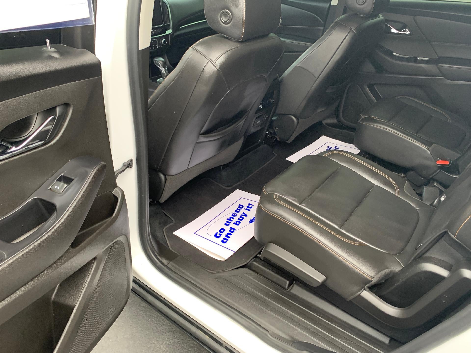 2021 Chevrolet Traverse AWD 2LT