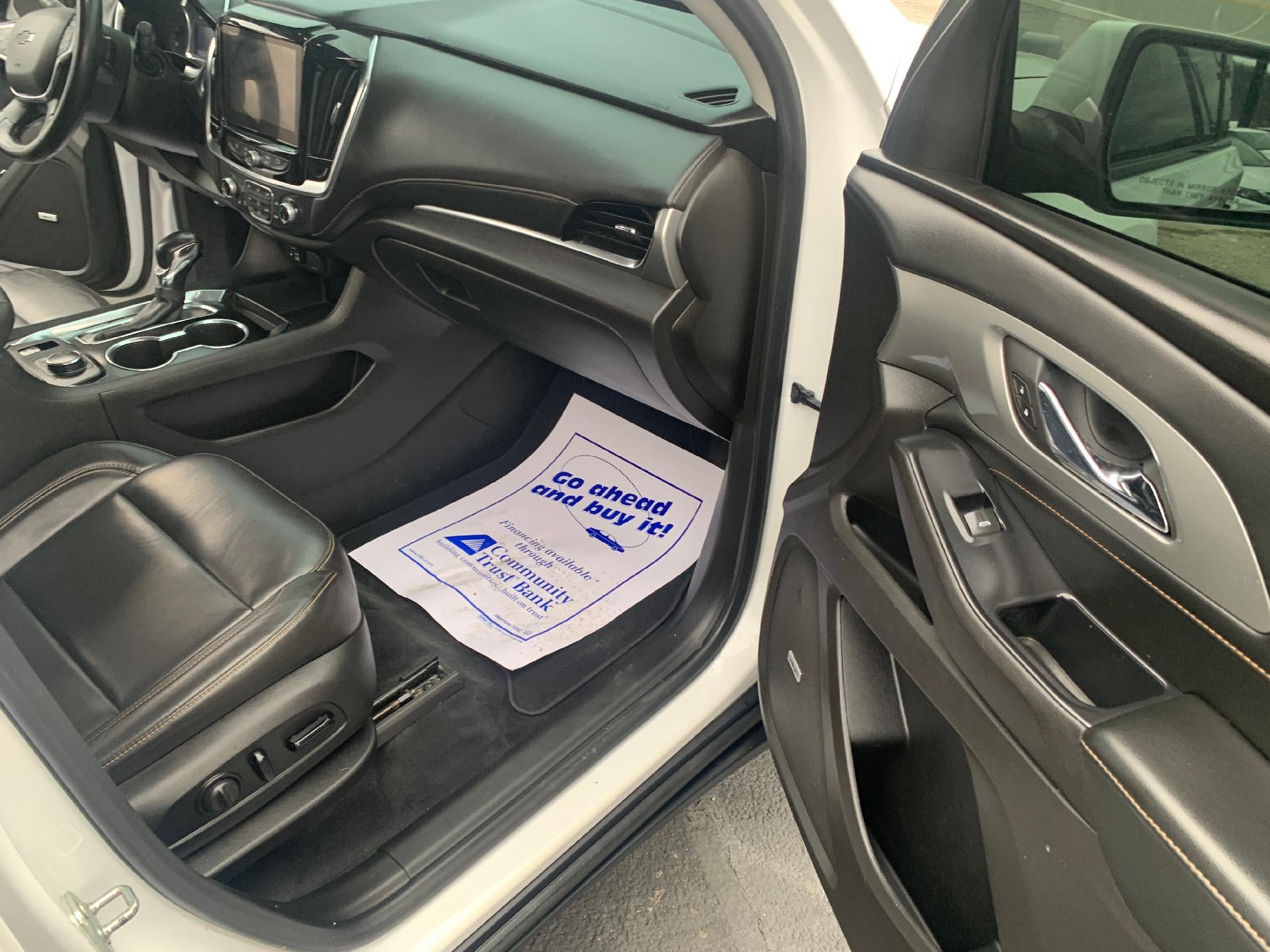 2021 Chevrolet Traverse AWD 2LT