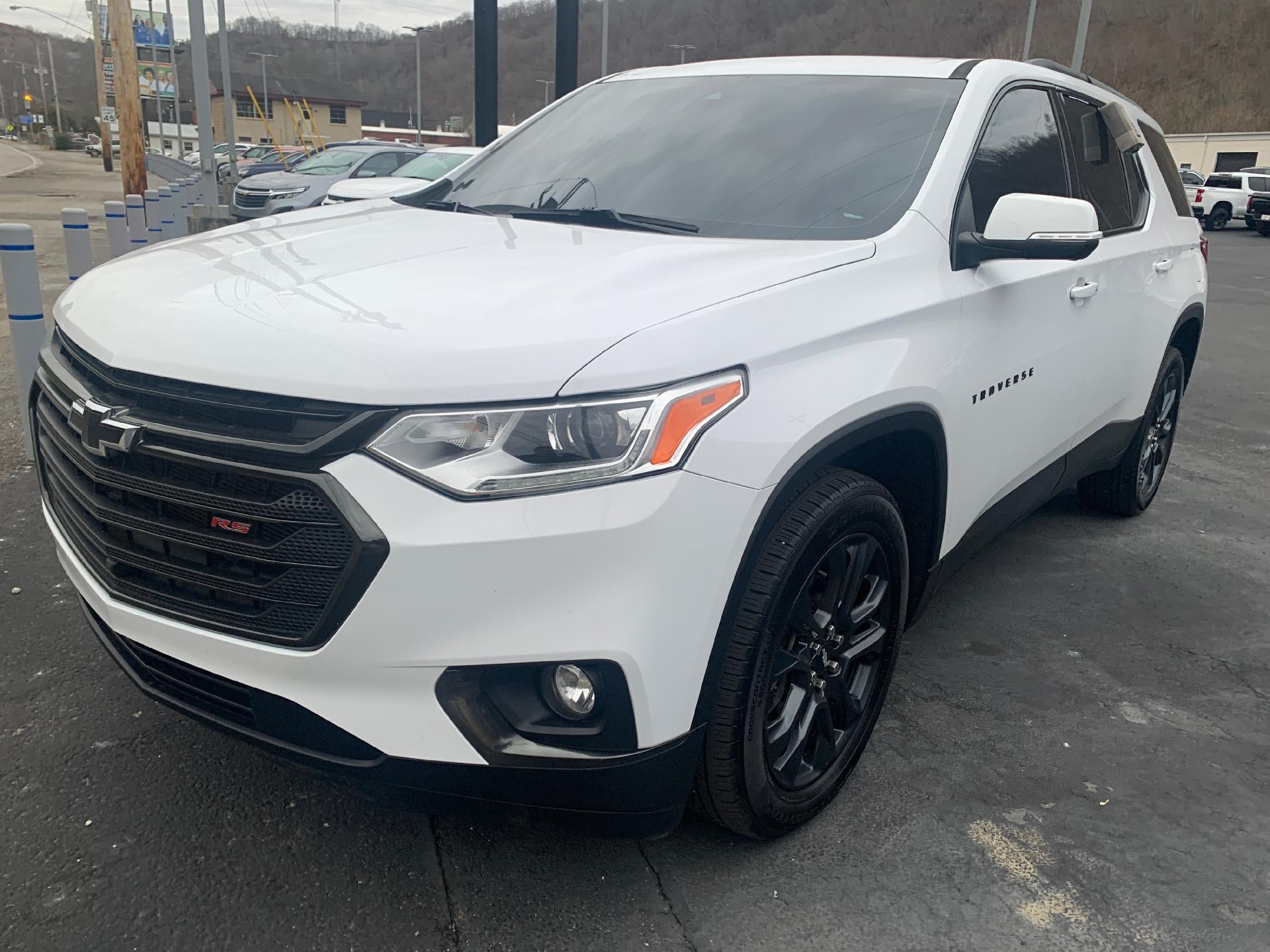 2021 Chevrolet Traverse AWD 2LT