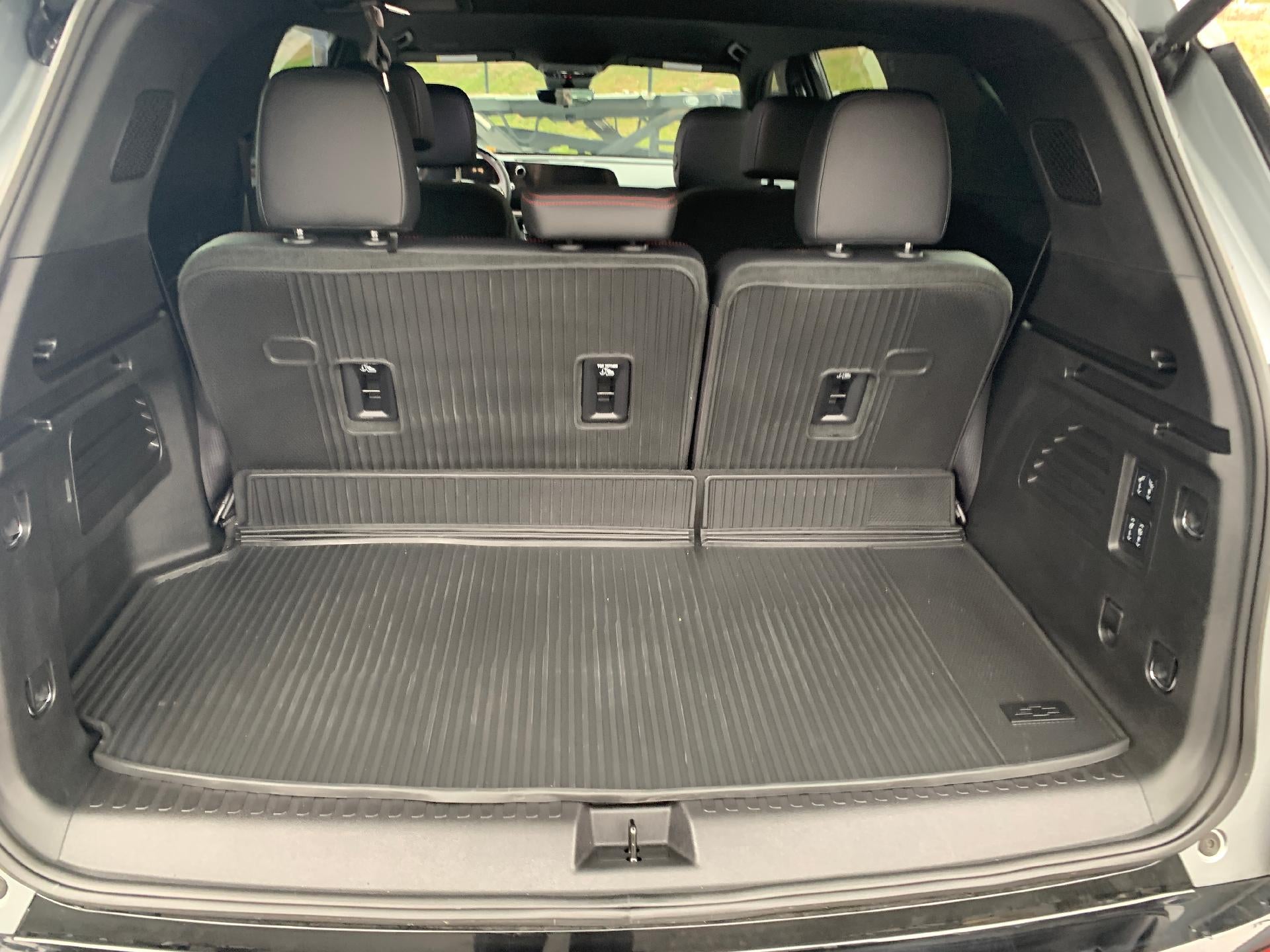 2025 Chevrolet Traverse RS w/2RS