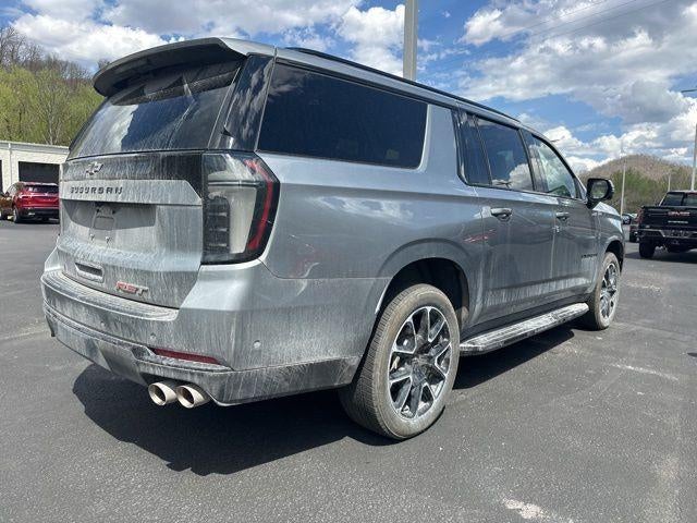 2025 Chevrolet Suburban 4WD RST