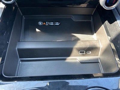 2025 Chevrolet Suburban 4WD RST