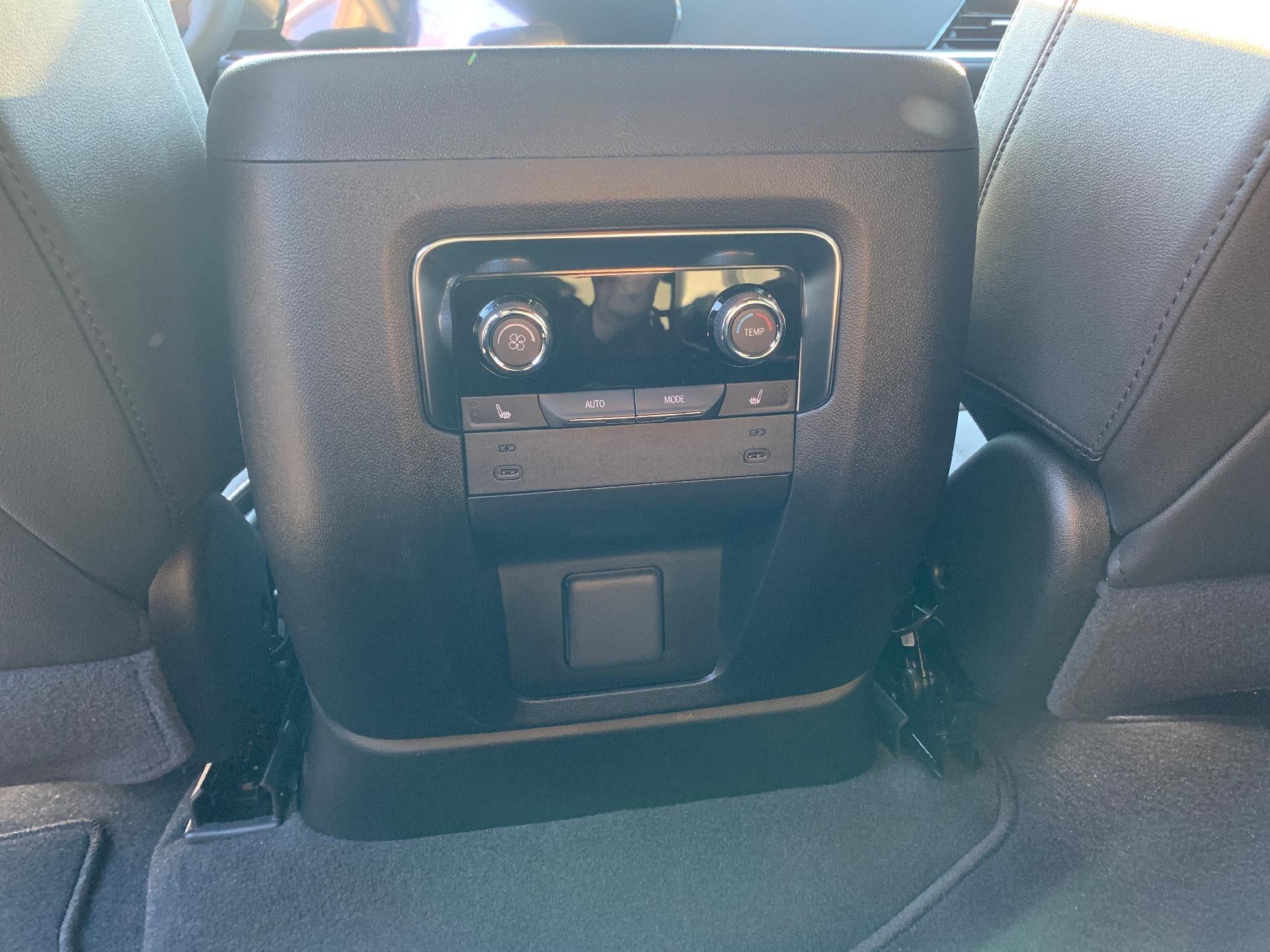 2026 Chevrolet Suburban Premier 4x4