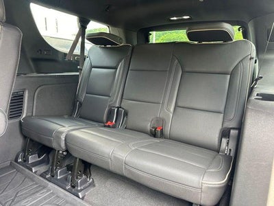 2025 Chevrolet Suburban 4WD Premier
