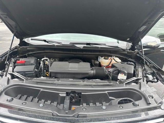 2025 Chevrolet Suburban 4WD Premier