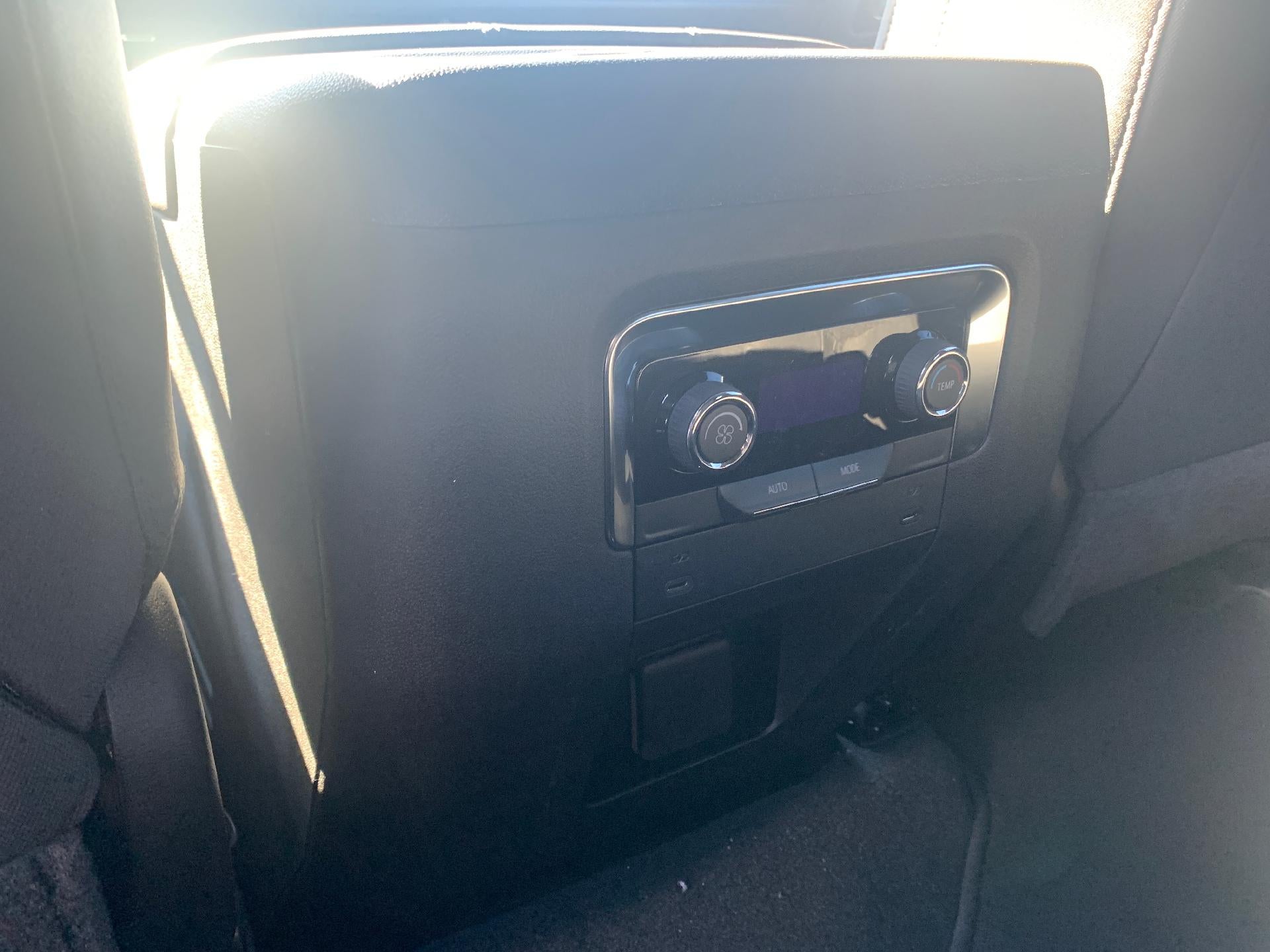 2026 Chevrolet Tahoe LS 4x4