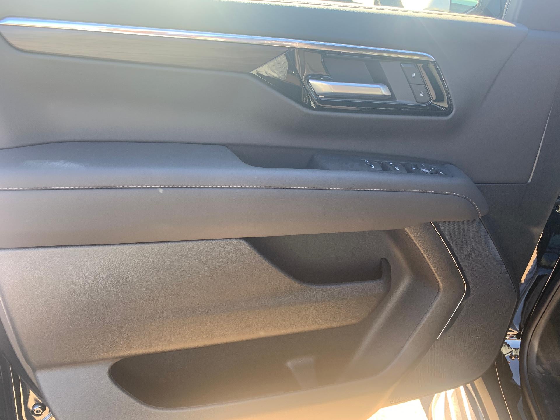 2026 Chevrolet Tahoe LS 4x4