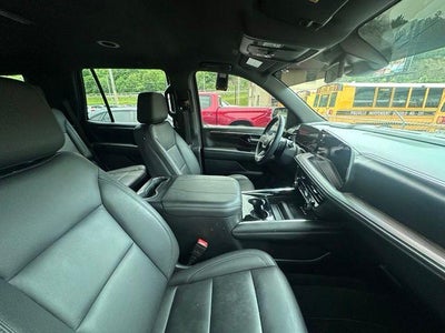 2025 Chevrolet Tahoe 4WD LT