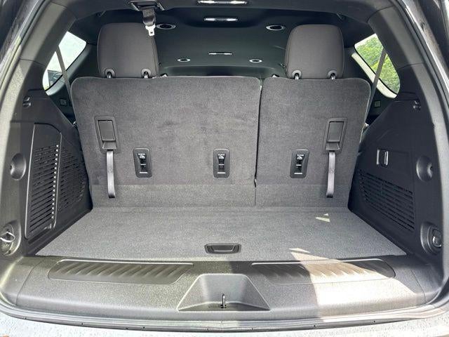 2024 Chevrolet Tahoe 4WD LS