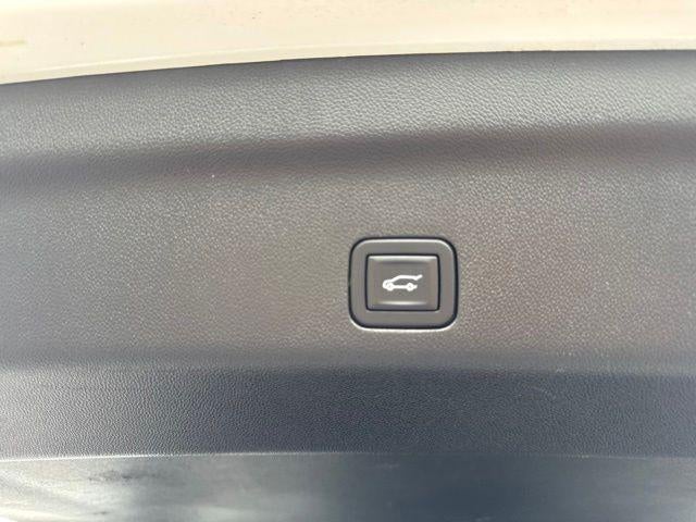 2023 Chevrolet Tahoe 4WD High Country