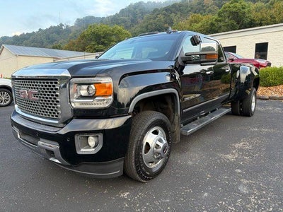 2015 GMC Sierra 3500 HD Crew Cab Long Box 4-Wheel Drive Denali