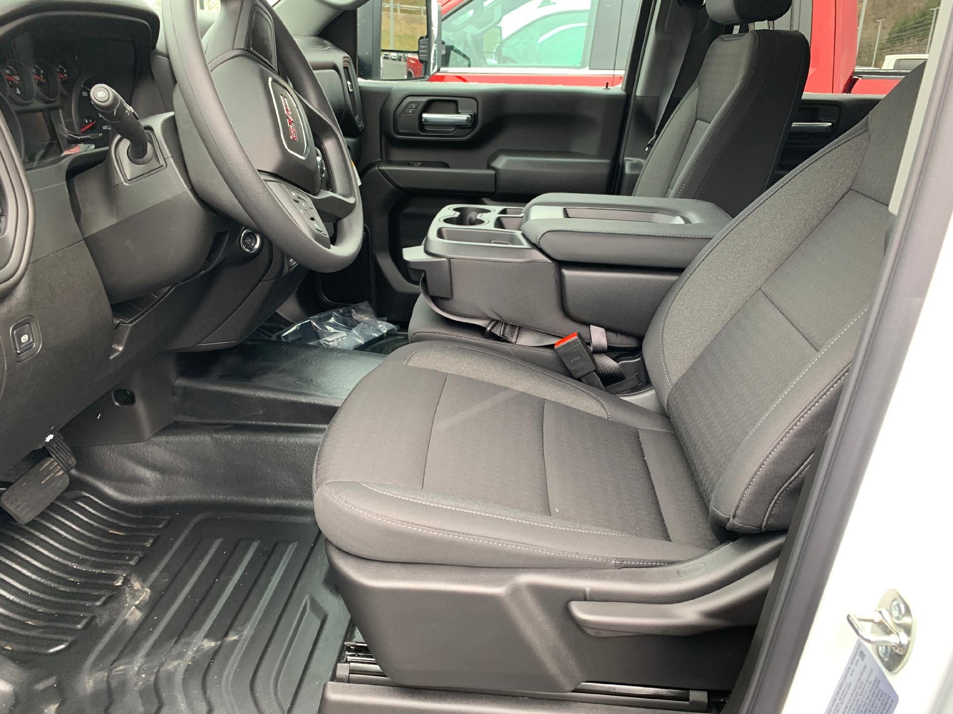 2026 GMC Sierra 2500 HD Pro Crew Cab 4x4