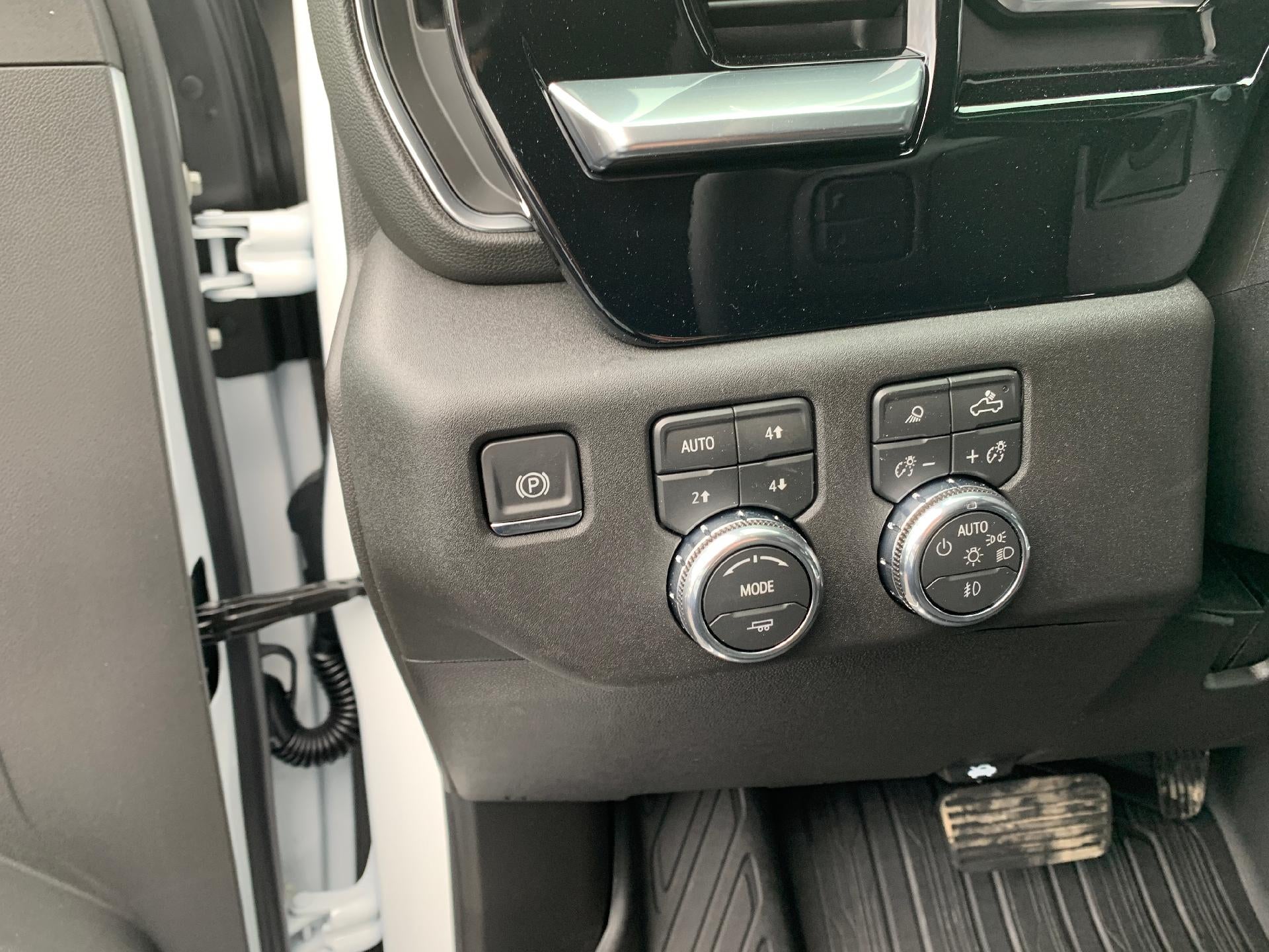 2026 GMC Sierra 2500 HD SLT Crew Cab 4x4