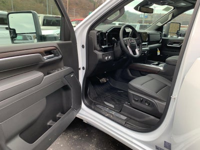 2026 GMC Sierra 2500 HD SLT Crew Cab 4x4