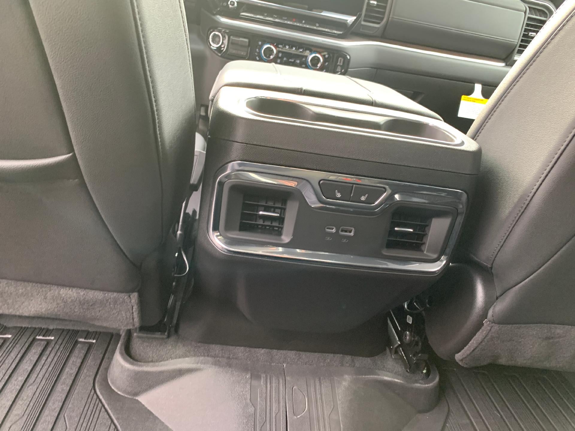 2026 GMC Sierra 2500 HD SLT Crew Cab 4x4