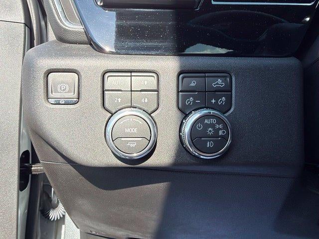 2026 GMC Sierra 2500 HD Crew Cab Standard Box 4-Wheel Drive SLT