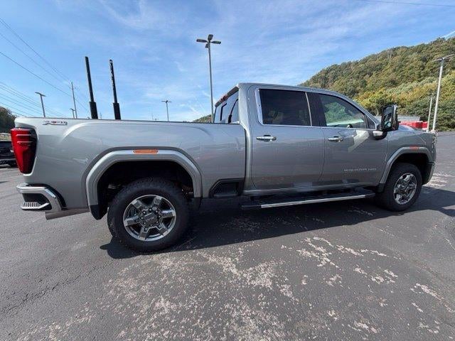 2026 GMC Sierra 2500 HD Crew Cab Standard Box 4-Wheel Drive SLT