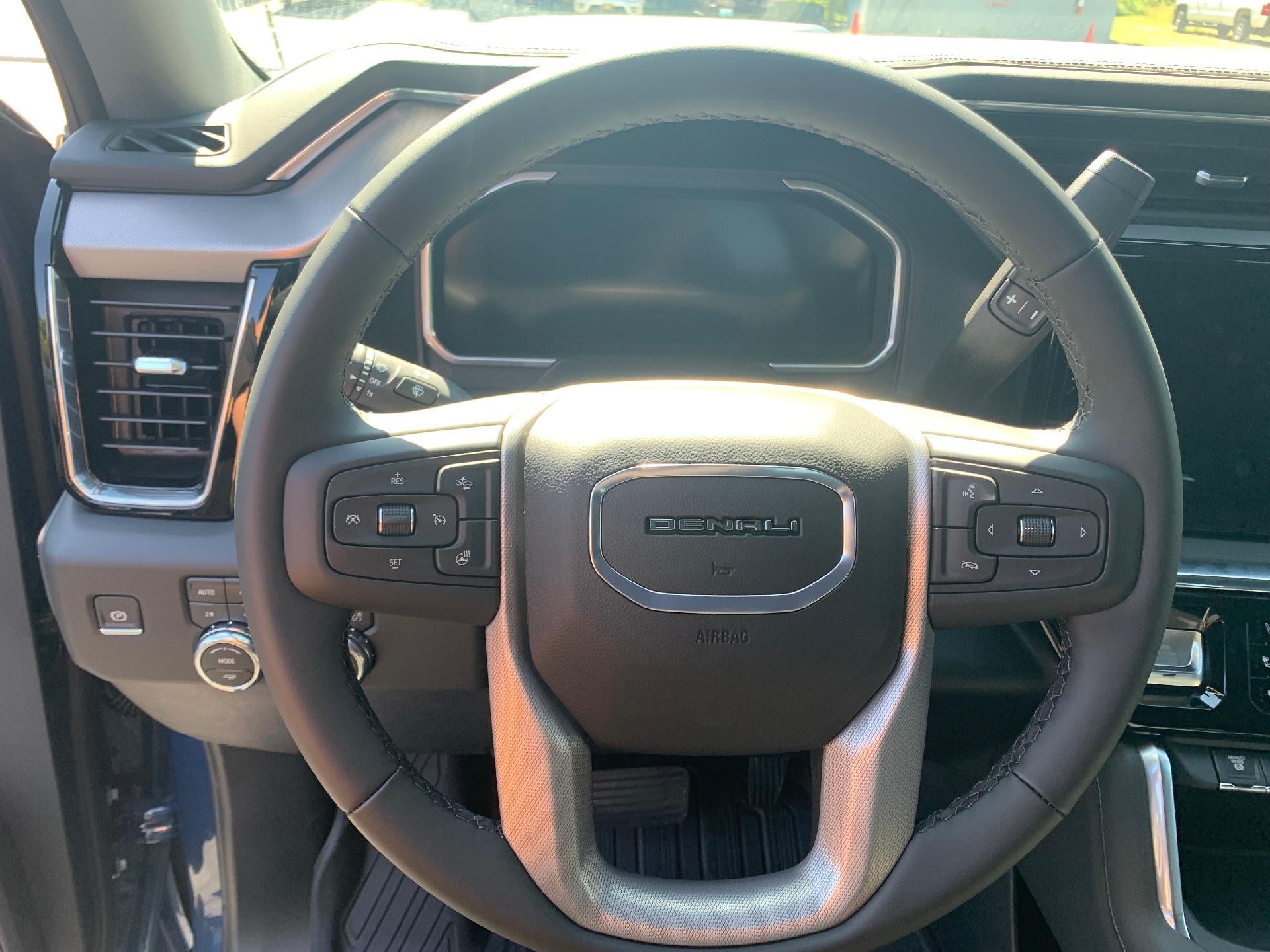 2026 GMC Sierra 2500 HD Denali Reserve Crew Cab 4x4 Duramax Diesel