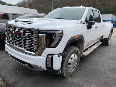2026 GMC Sierra 3500 HD Denali Reserve Crew Cab 4x4 Dually Duramax Diesel