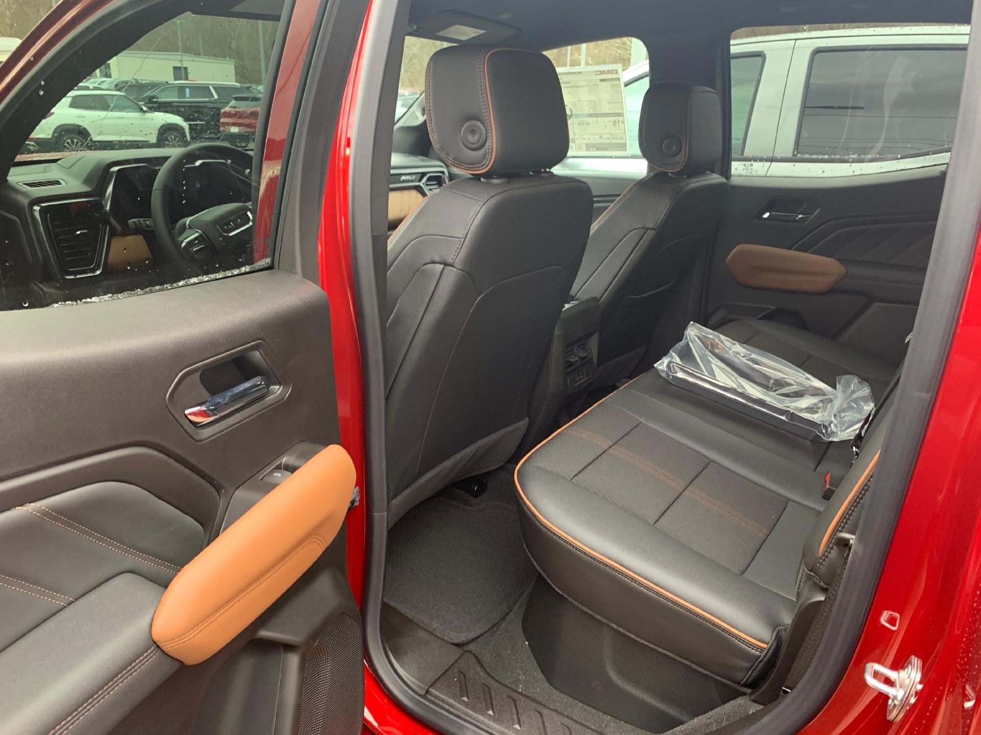 2026 GMC Canyon AT4 Nightfall Crew Cab 4x4