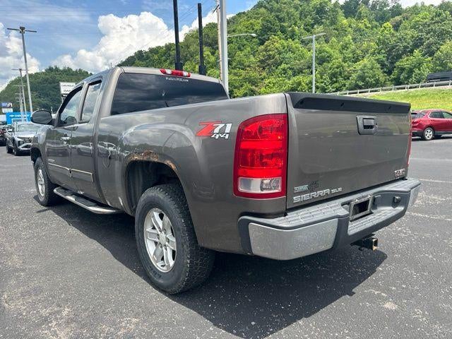 2011 GMC Sierra 1500 Extended Cab Standard Box 4-Wheel Drive SLE