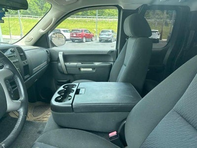 2011 GMC Sierra 1500 Extended Cab Standard Box 4-Wheel Drive SLE