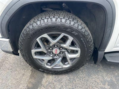 2023 GMC Sierra 1500 Crew Cab Short Box 4-Wheel Drive SLT