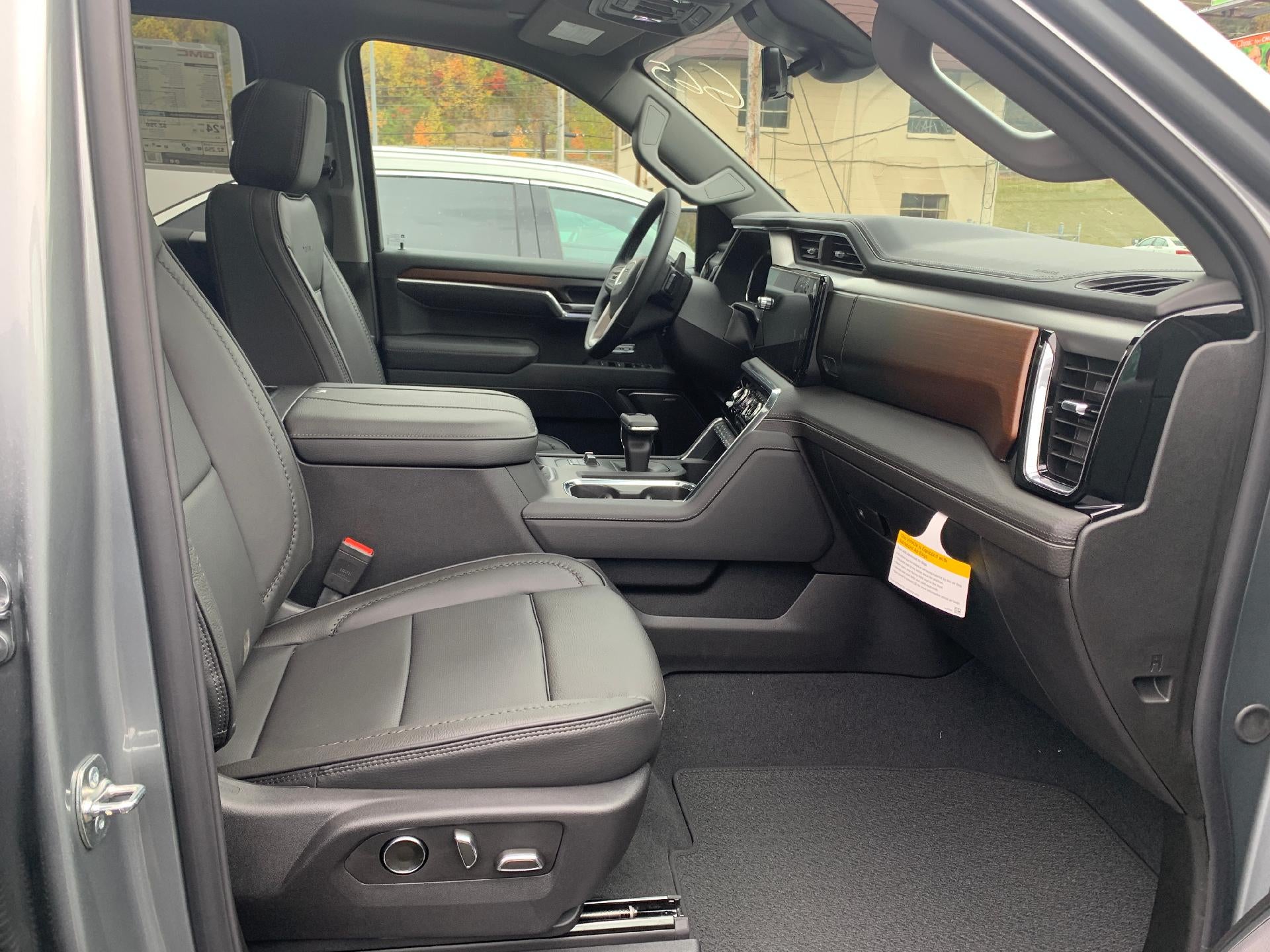 2026 GMC Sierra 1500 Denali Reserve Crew Cab 4x4 Duramax Diesel