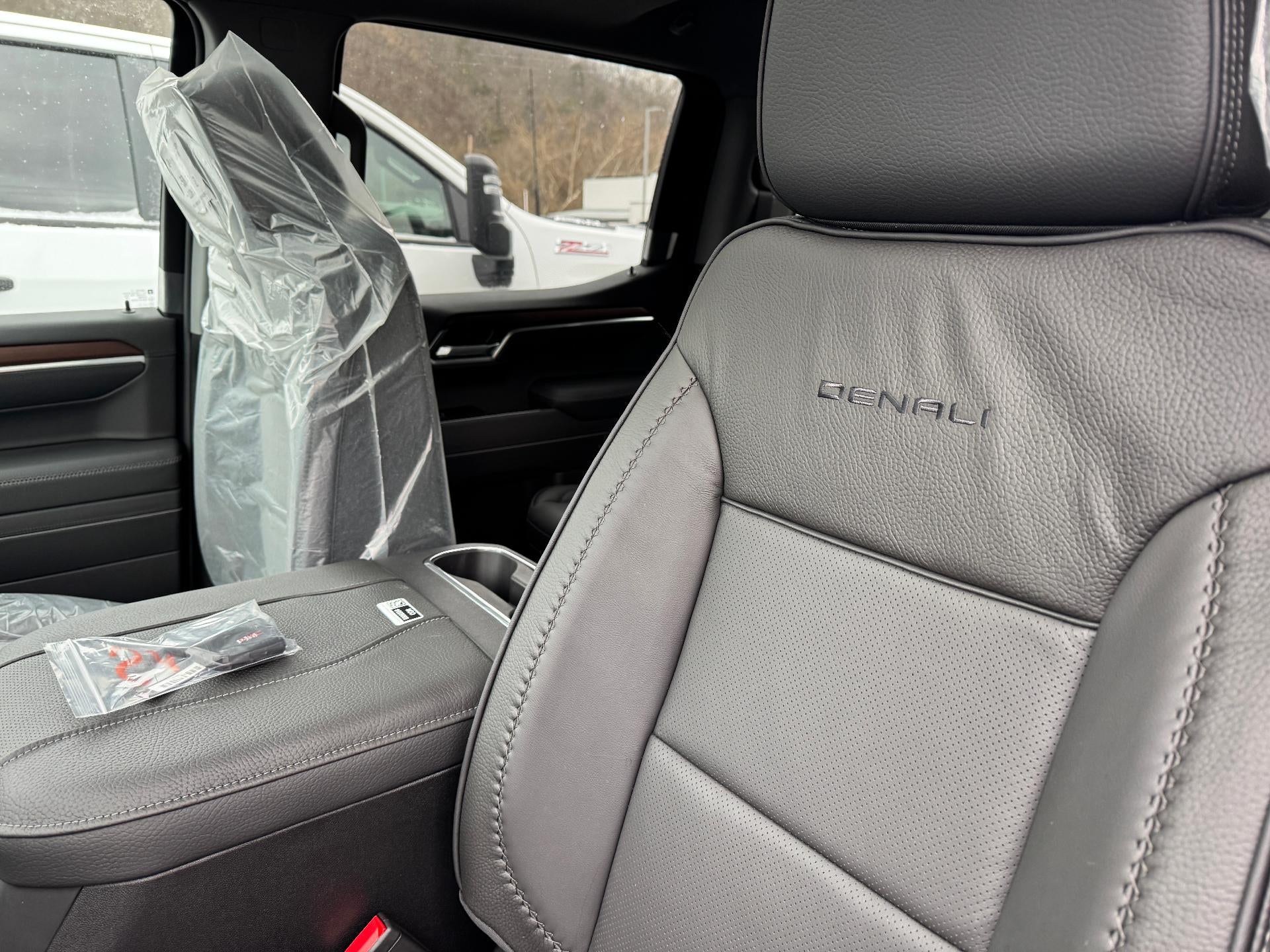 2026 GMC Sierra 1500 Denali Reserve Crew Cab 4x4 w/ Super Cruise