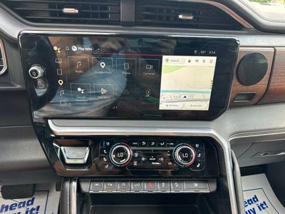 2022 GMC Sierra 1500 Crew Cab Short Box 4-Wheel Drive Denali Ultimate