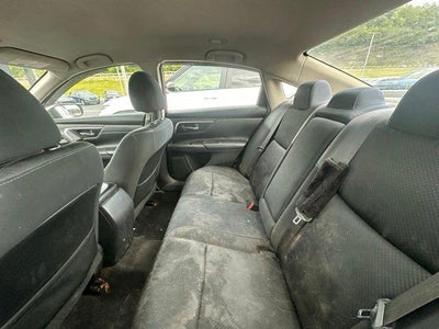 2017 Nissan Altima 2017.5 2.5 SR Sedan