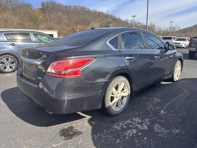 2013 Nissan Altima 4dr Sdn I4 2.5 SL
