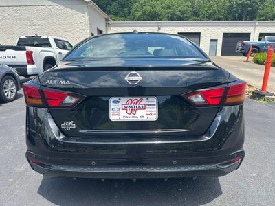 2025 Nissan Altima SV FWD