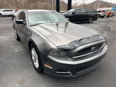 2014 Ford Mustang 2dr Cpe V6